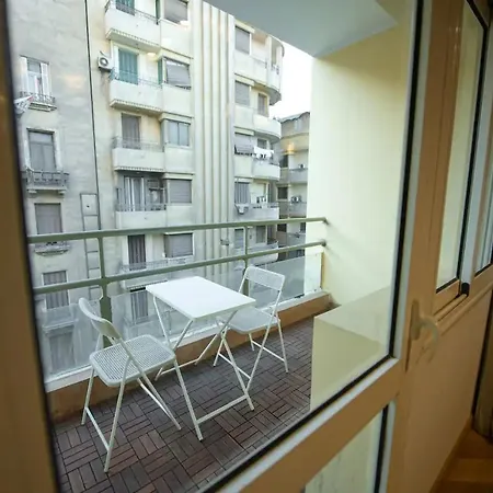 Grey L Studio Apartments Downtown Cairo Ouzonian House Exterior photo