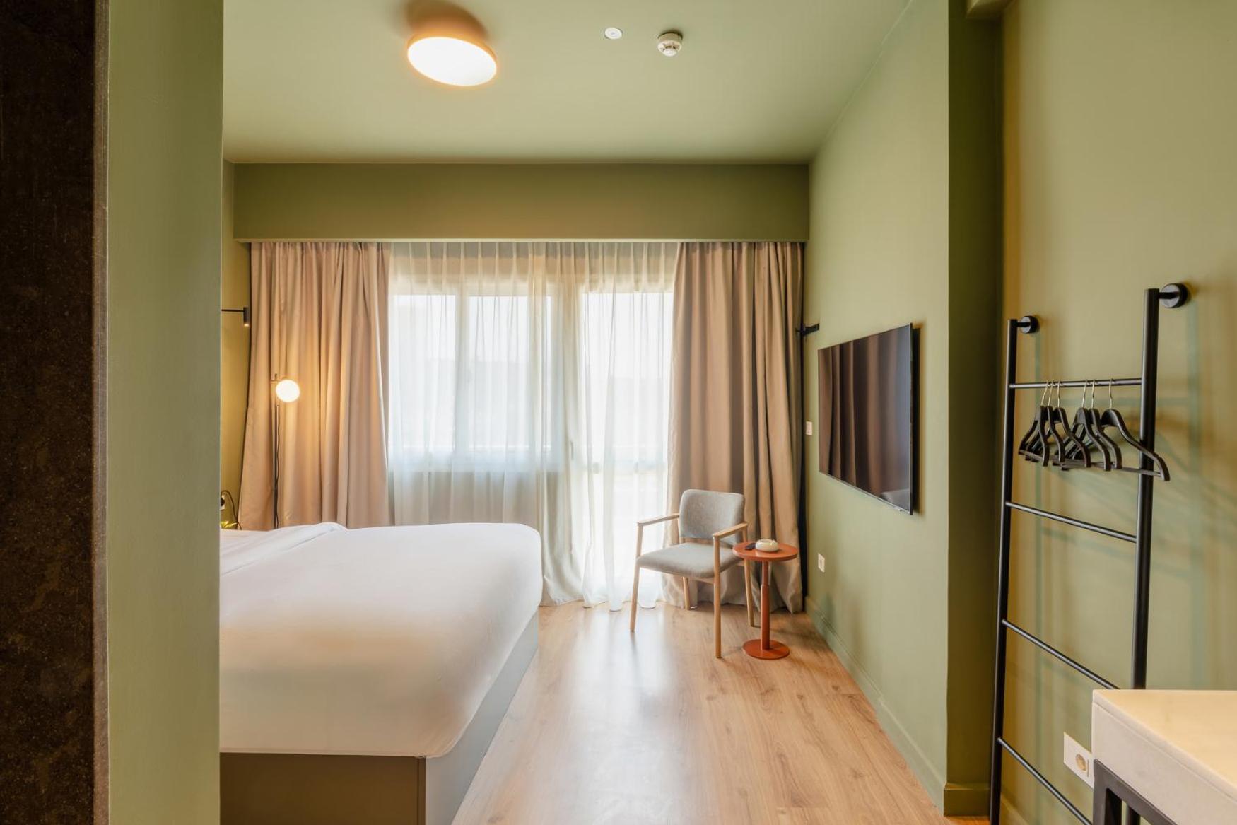 Grey L Downtown Ouzonian House Cairo